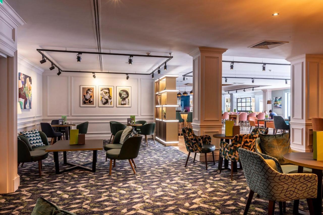 Holiday Inn Guildford By Ihg Zewnętrze zdjęcie