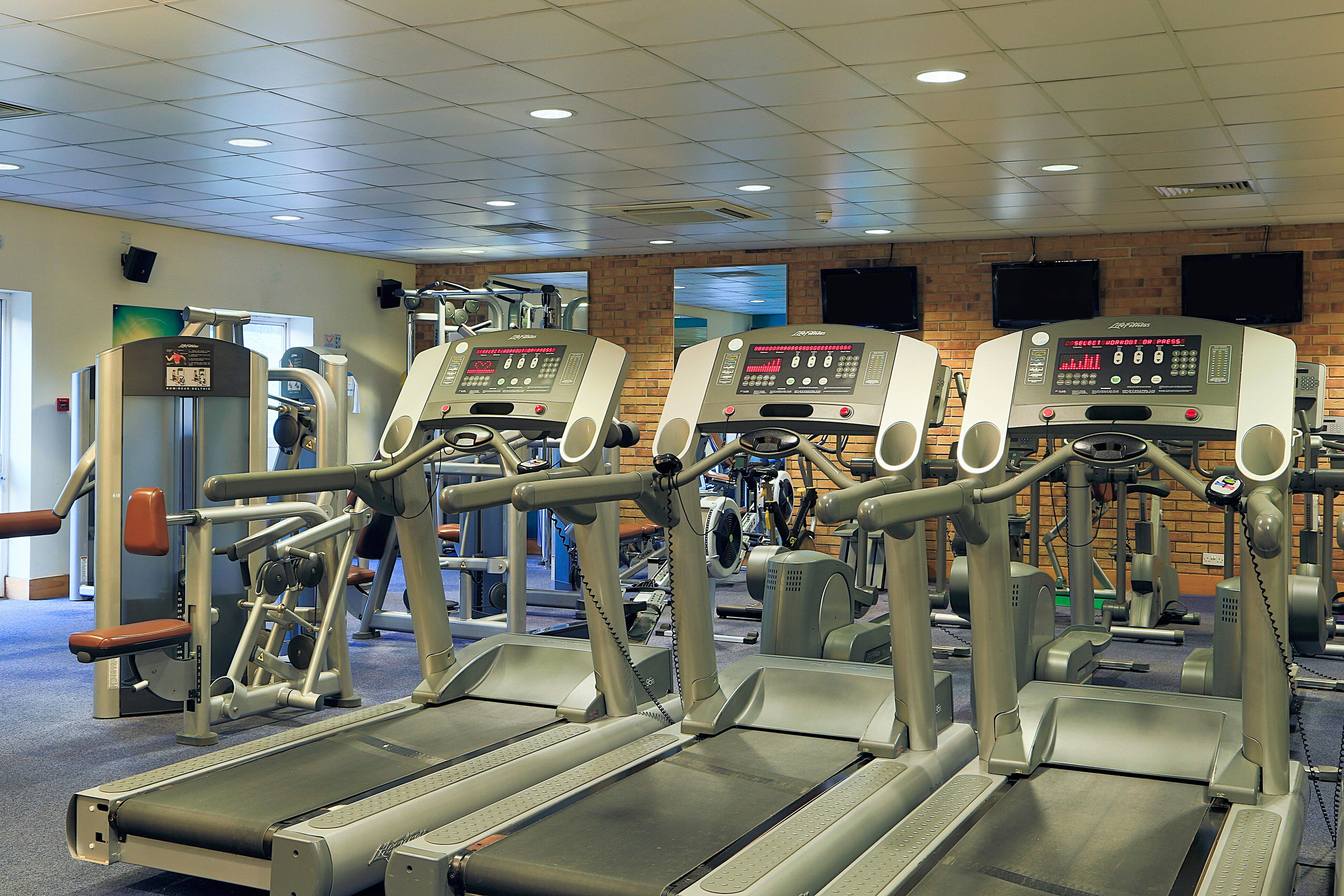 Holiday Inn Guildford By Ihg Zewnętrze zdjęcie